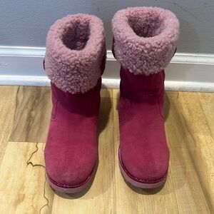 HOT PINK UGG BOOTS